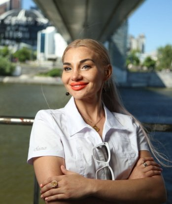 Александра